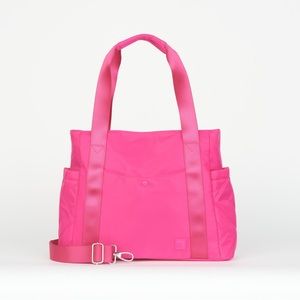 IHKWIP transit tote in the color ruby berry